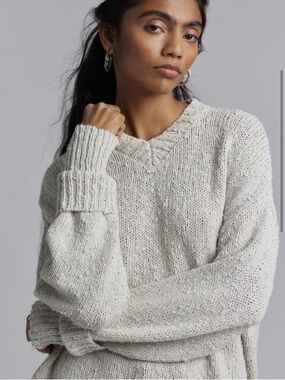 BDG Van Oversized sweater women’s small EUC